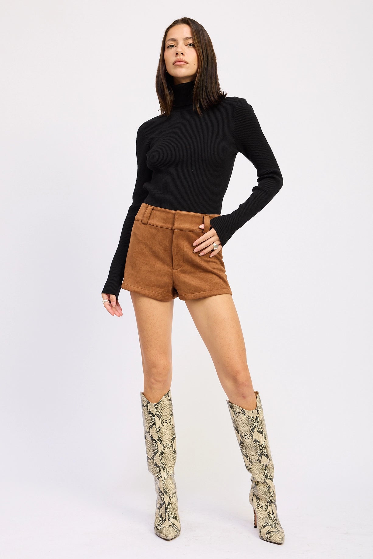 BROWN SUGAR SHORTS