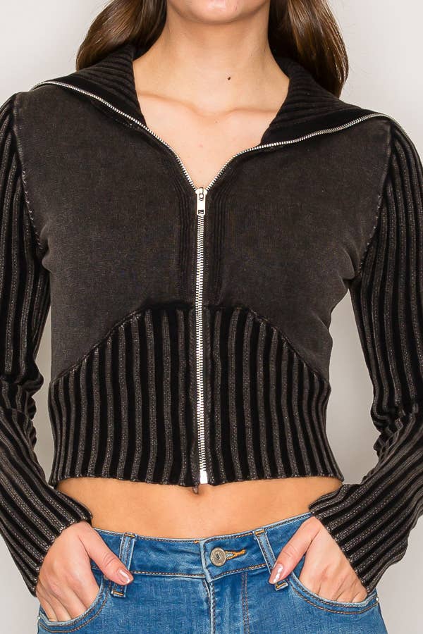 SWEATER ZIP UP