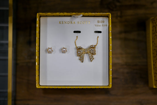 Krista Bow Ashton Gift Set