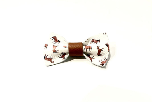 Saddle up Bow Clip