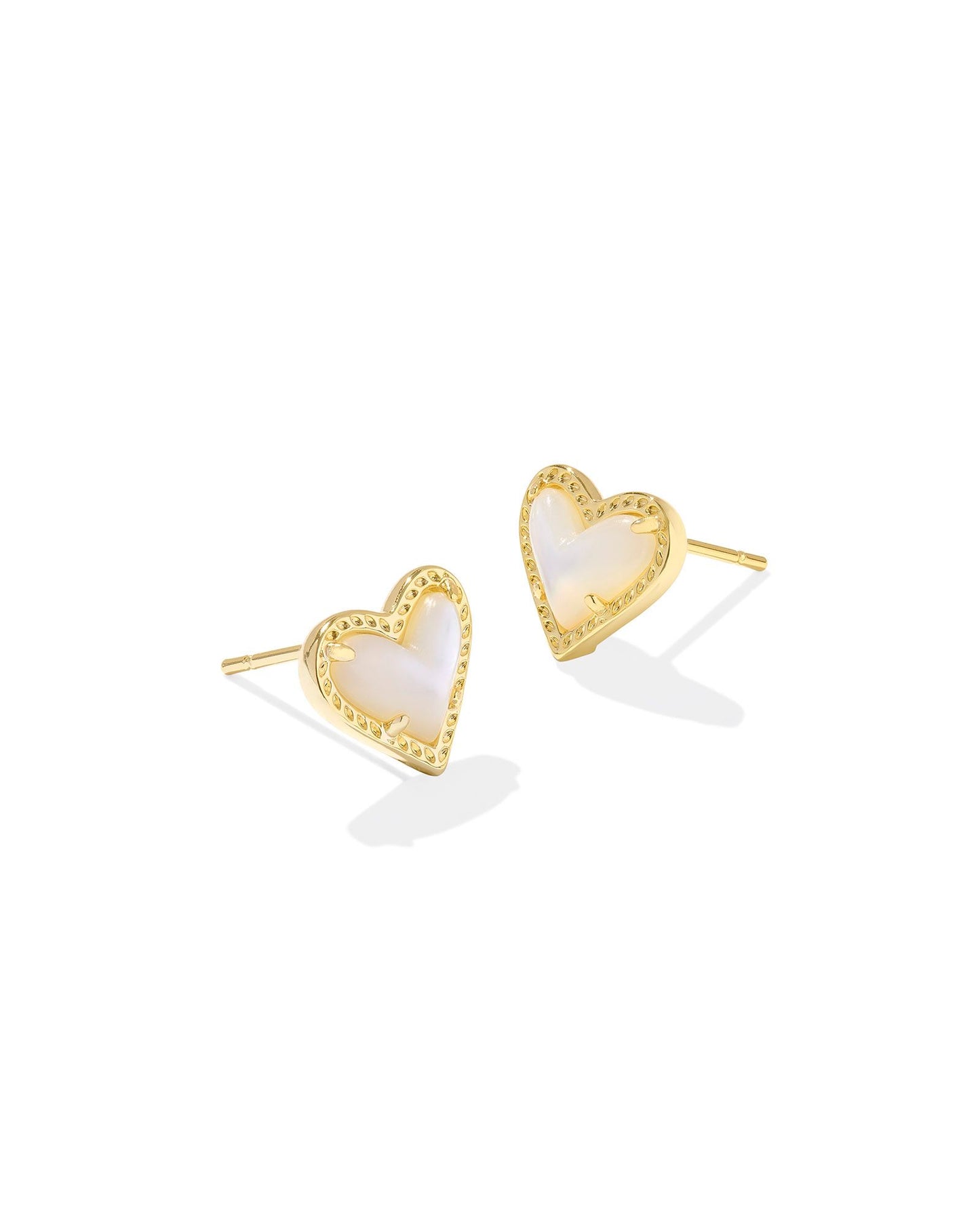 Ari Heart Stud Earrings