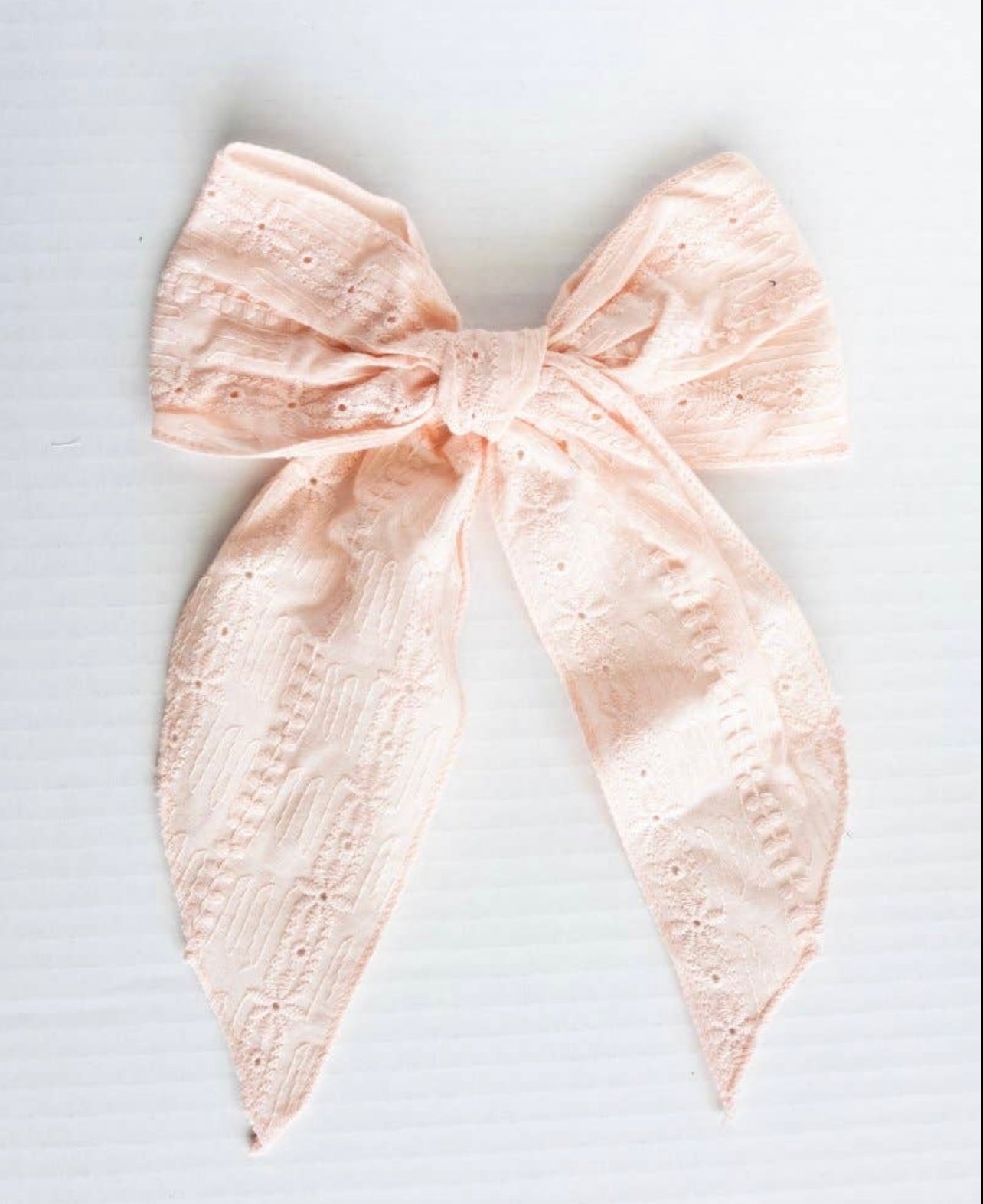 Eloise Eyelet Clip Bow