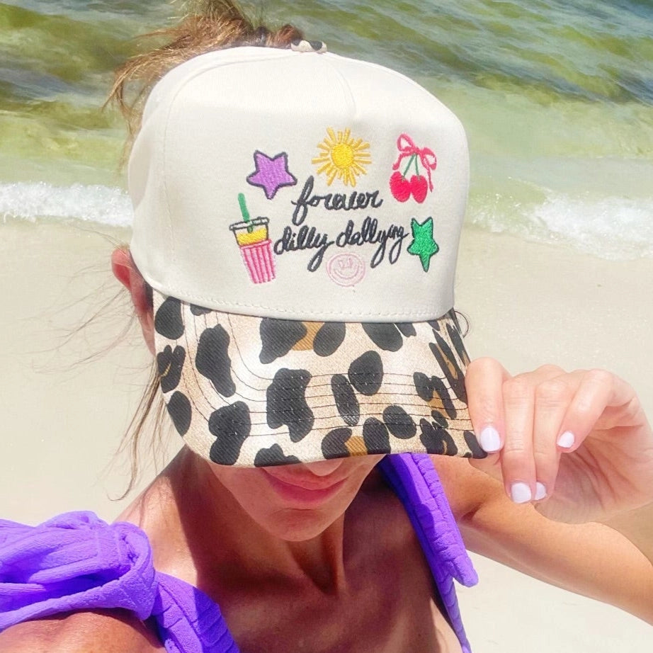 FOREVER DILLY DALLYING HAT