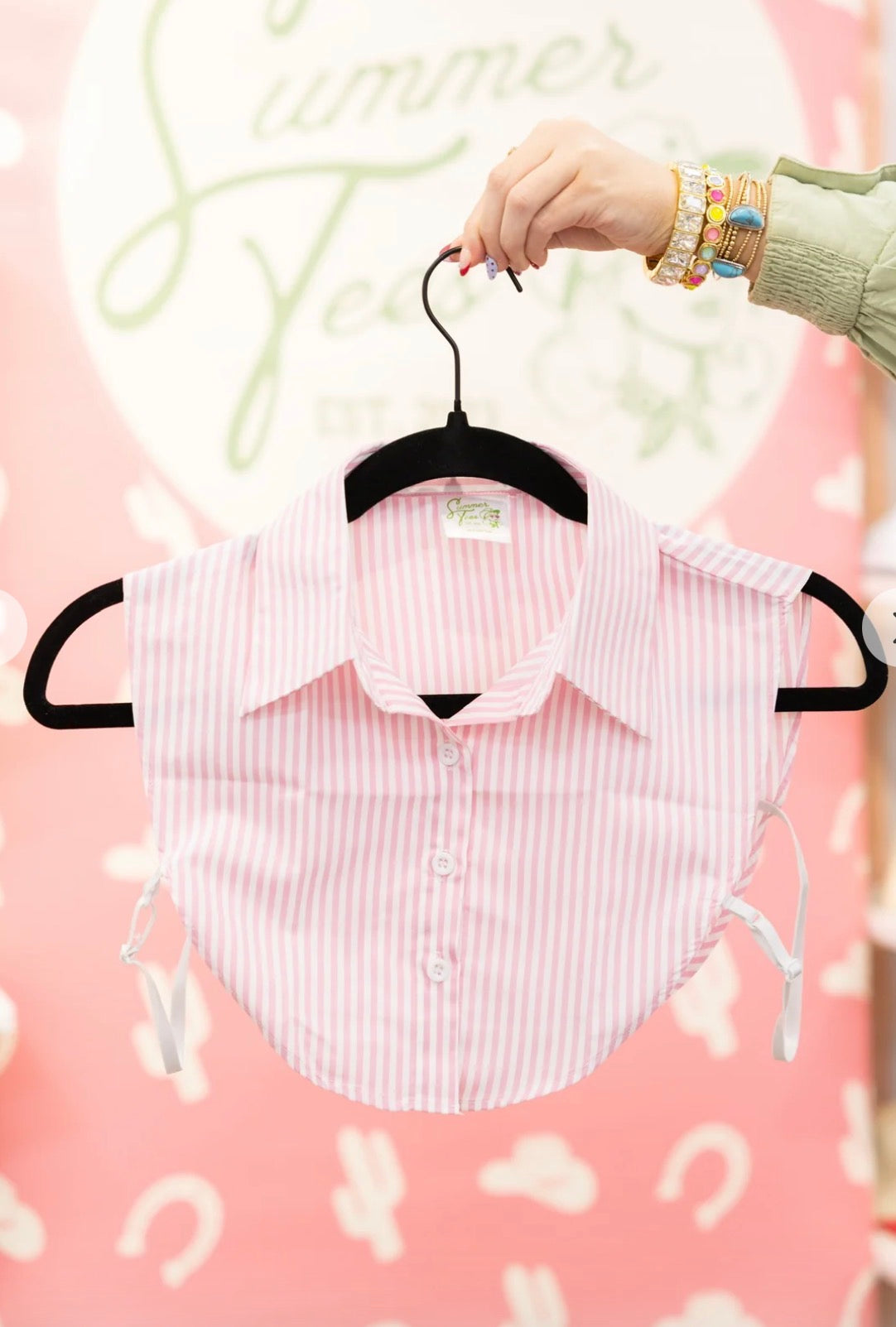 PINK & WHITE STRIPED CORPORATE COLLAR