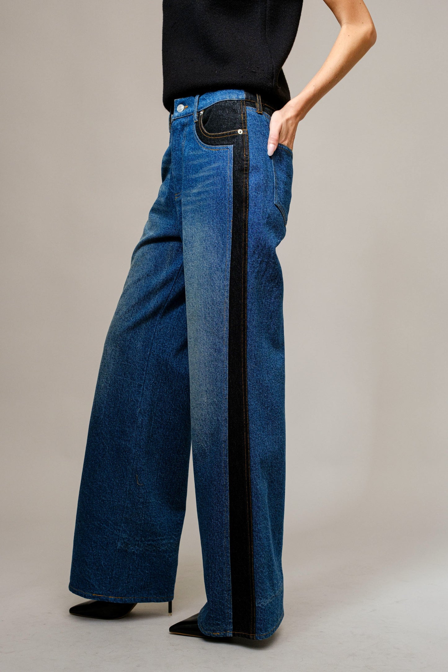 Bold Side Jeans LV