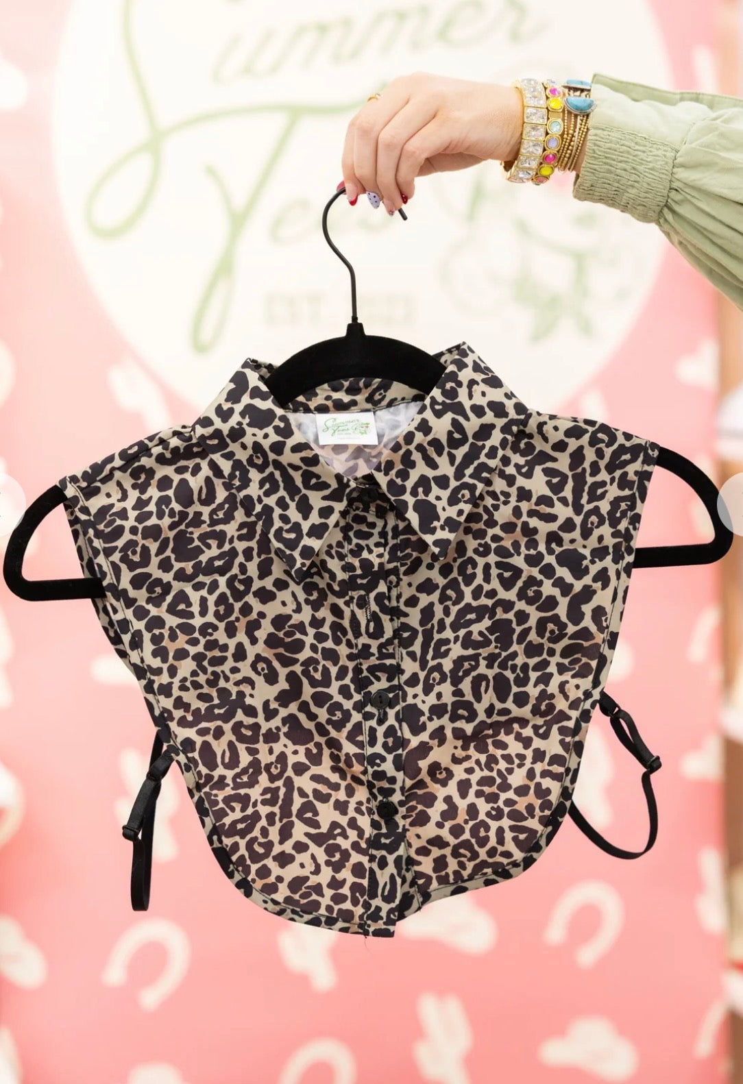 LEOPARD CORPORATE COLLAR