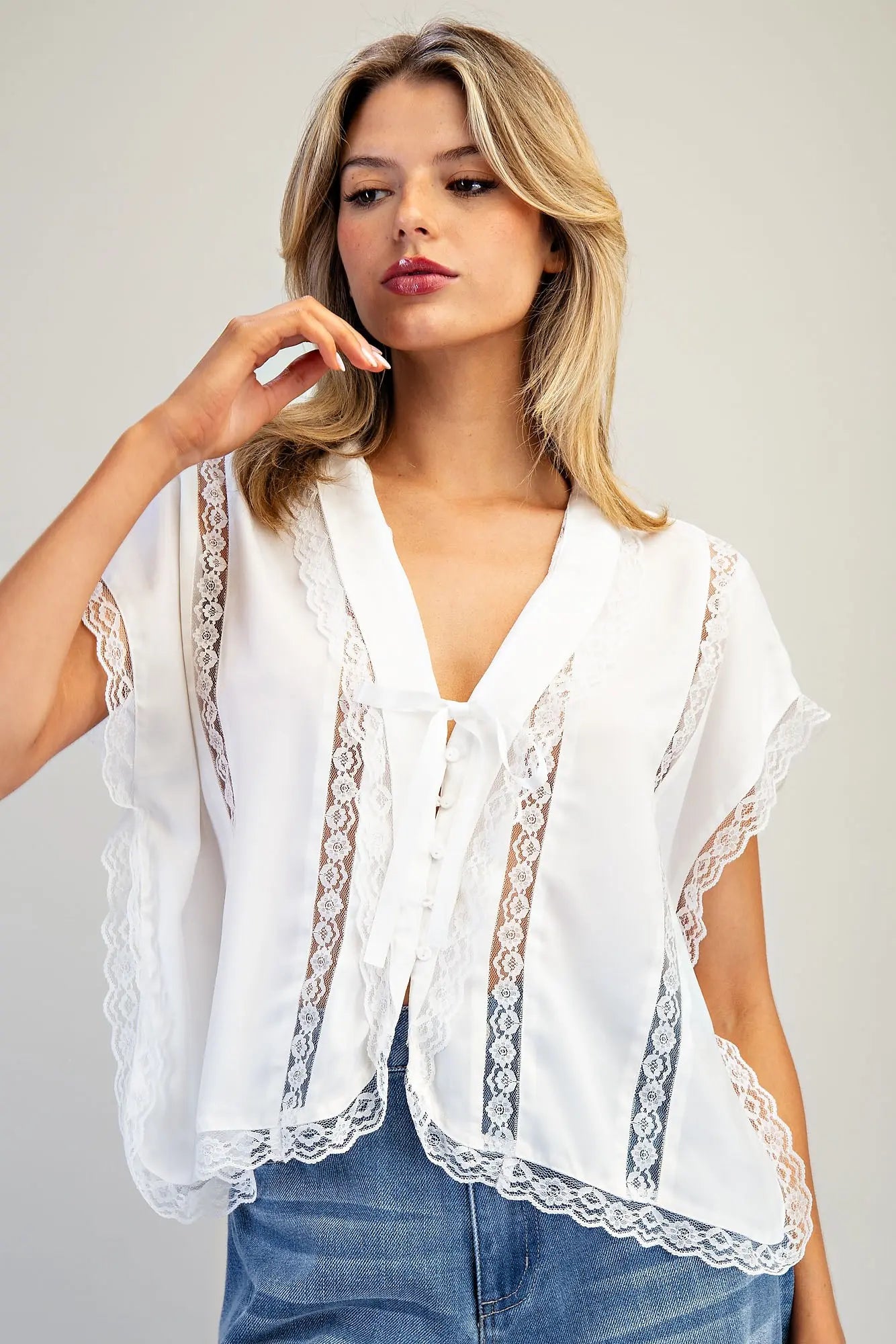 CHARLESTON LACE TOP