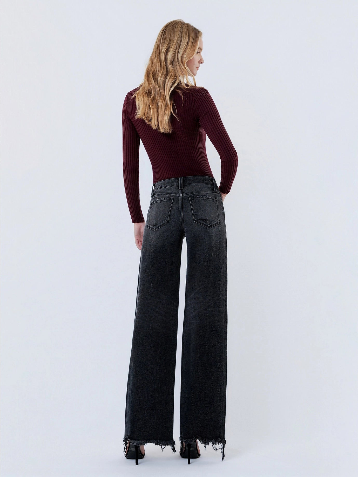BLACKOUT DENIM JEANS